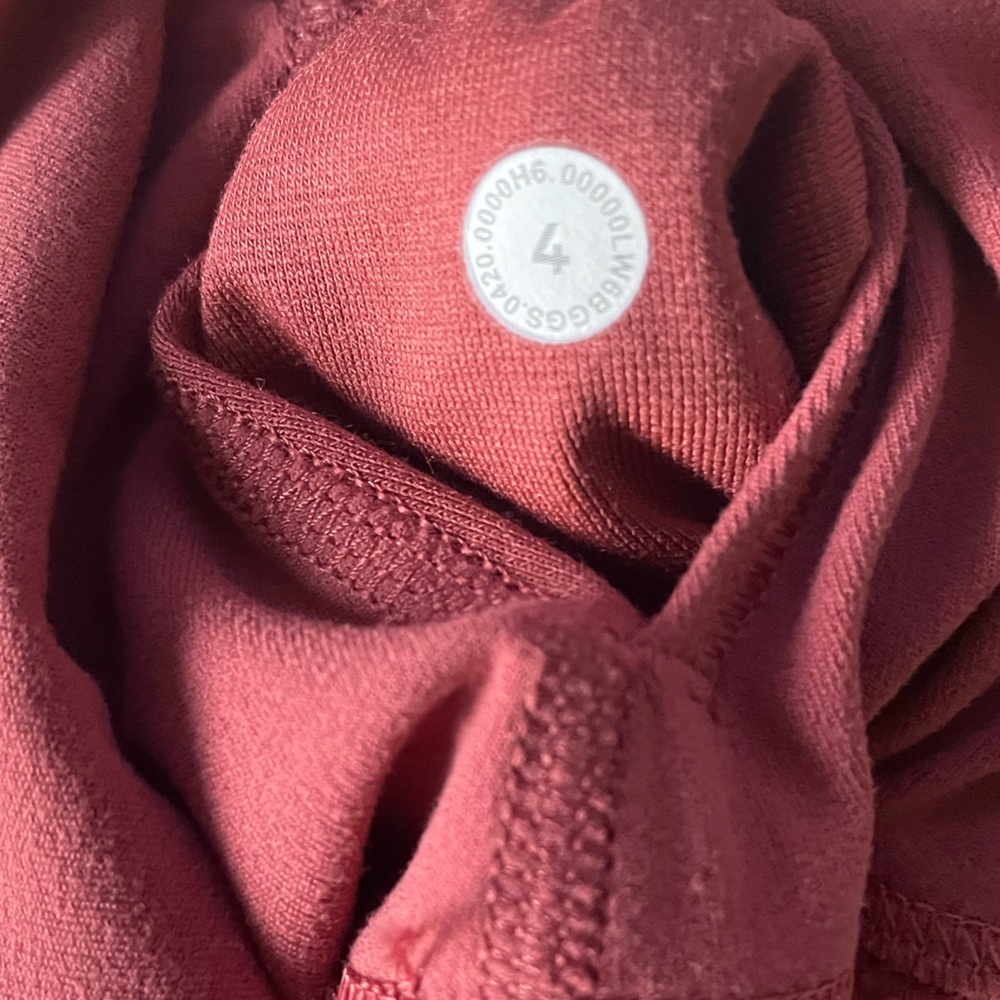 Lululemon Align Crop 21” Size 4 - Picture 6 of 7